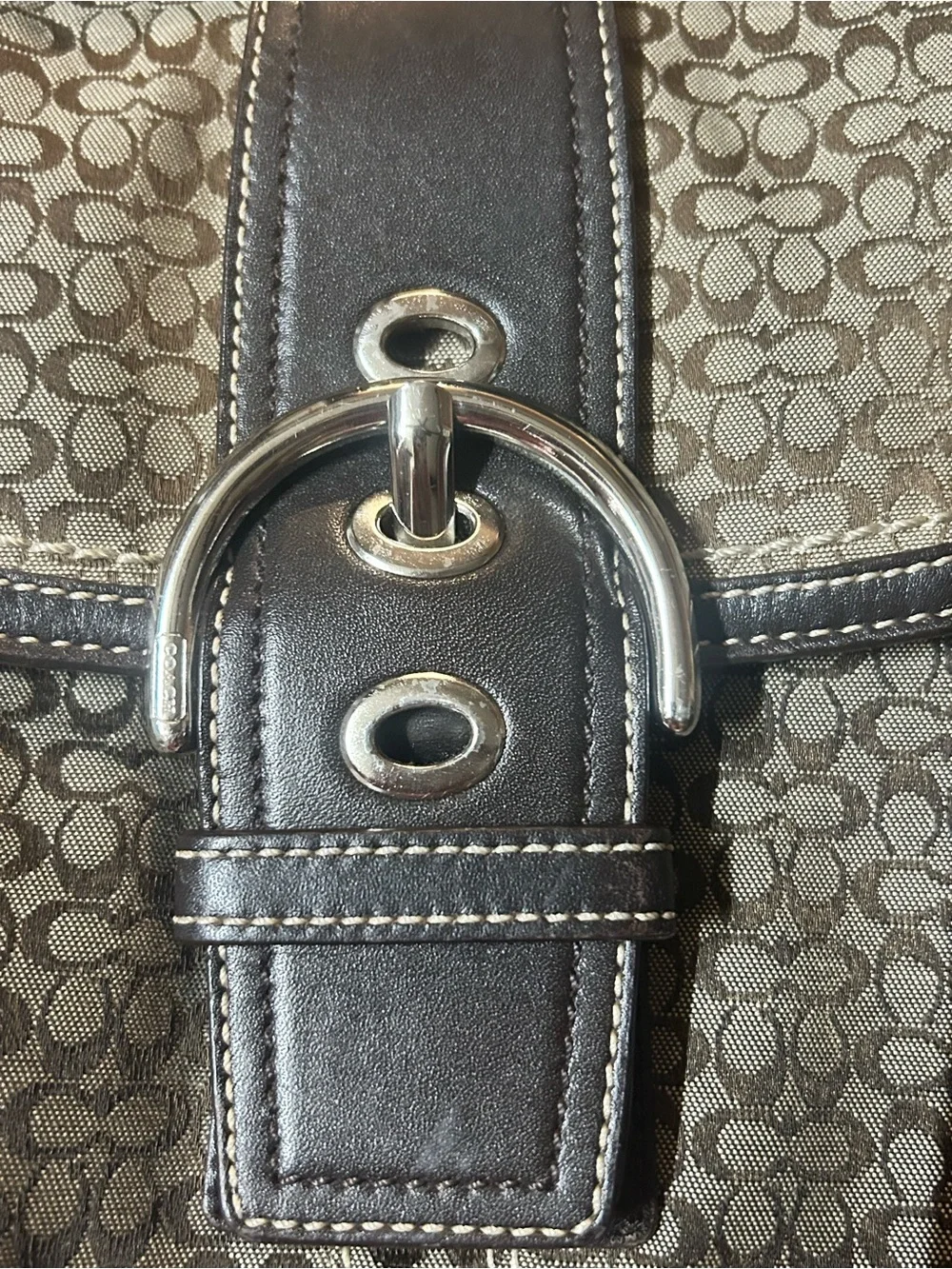 Coach F10926 MEDIUM Vintage Soho BROWN Leather & Signature C Canvas Shoulder Bag - Picture 5 of 10